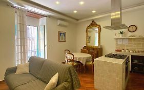Trinita Degli Spagnoli House